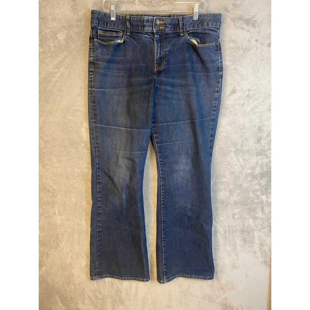 Gap Jeans Women 16/33R Essential Bootcut Dark Wash Denim EUC